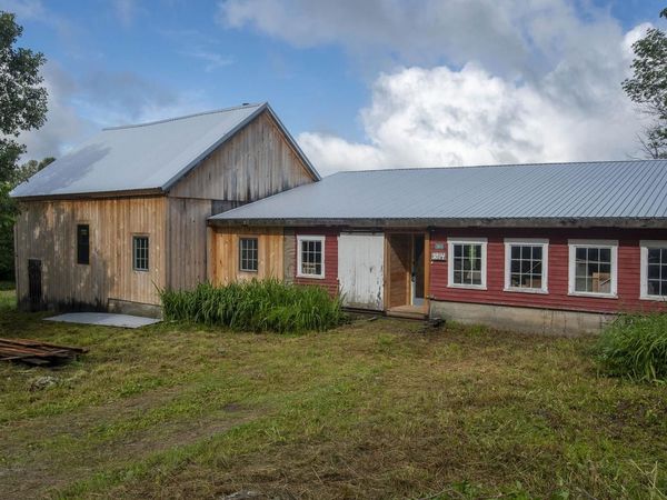 3814 East Hill Road, Plainfield, VT 05667