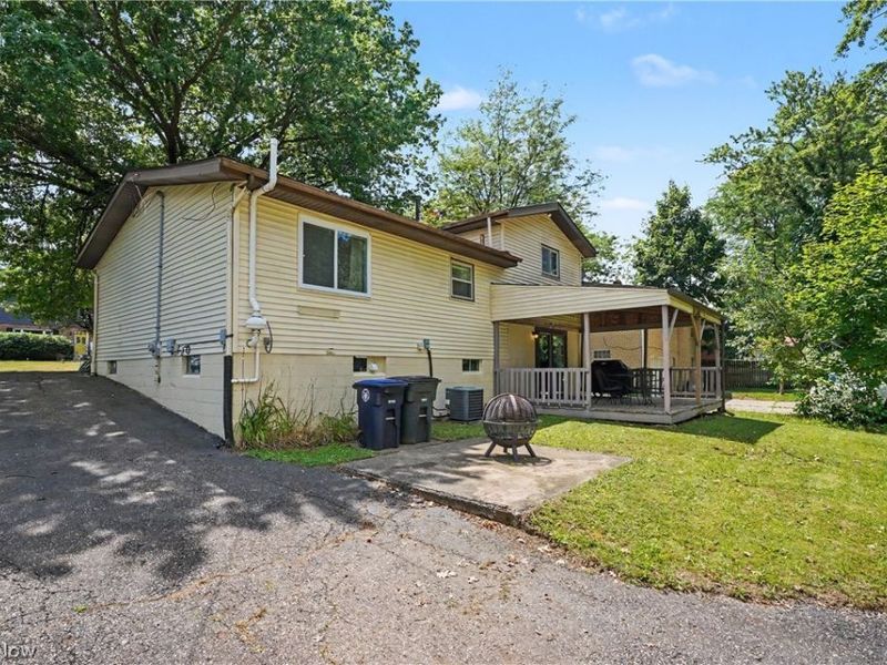 684 Cliffside Drive , Akron, OH 44313 Photo 33