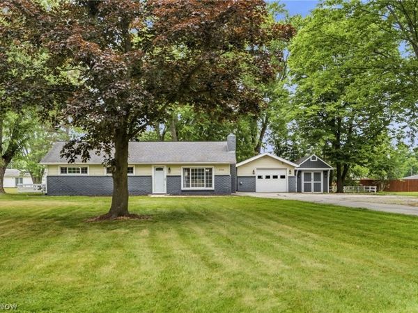 1721 State Route 303 , Streetsboro, OH 44241