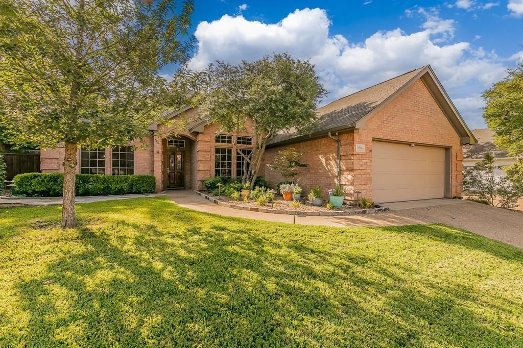 2536 Oak Brook Drive, Bedford, TX 76021 Main Photo