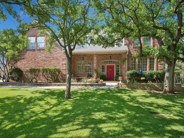 900 Coral Cove, Oak Point, TX 75068