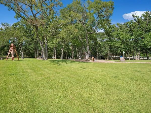 900 Coral Cove, Oak Point, TX 75068