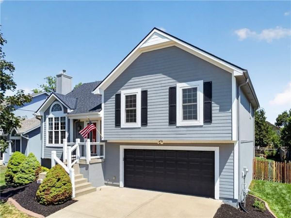 18768 W 164th Street, Olathe, KS 66062
