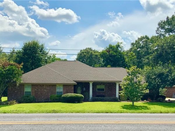 4075 HWY 308 , Napoleonville, LA 70390
