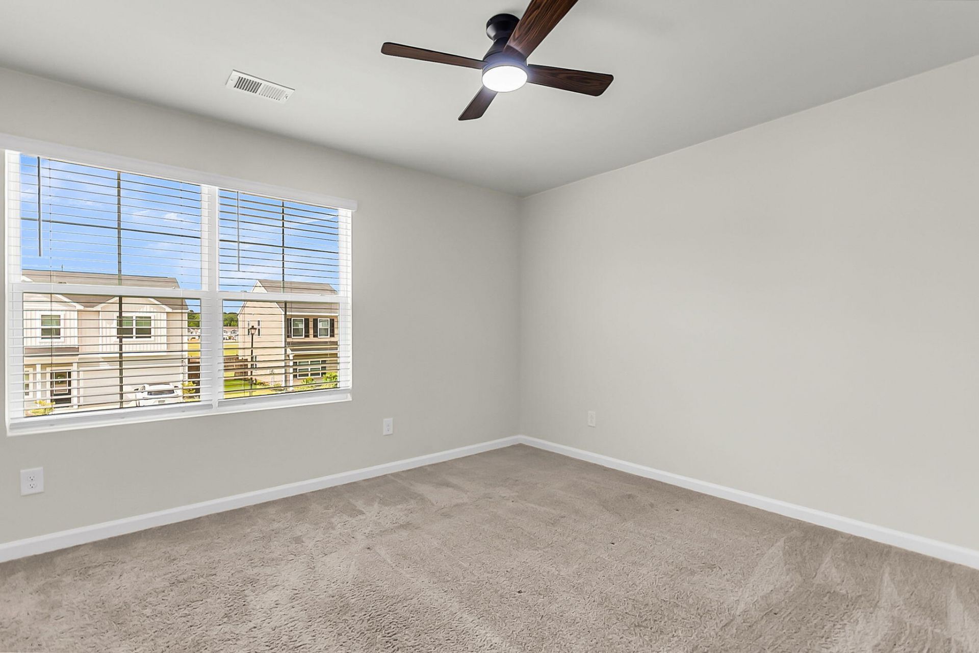304 Torslanda Lane Photo 36