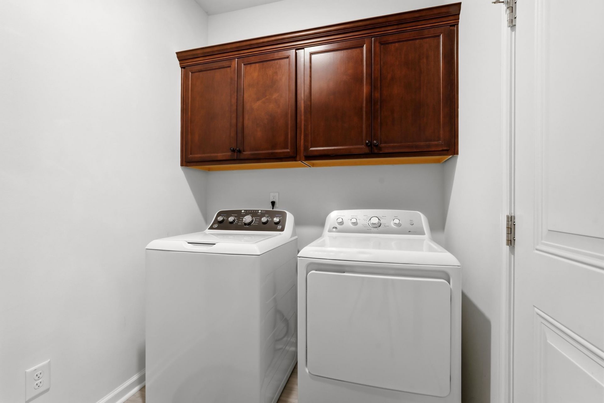 5555 Redleaf Rose Dr. Photo 12