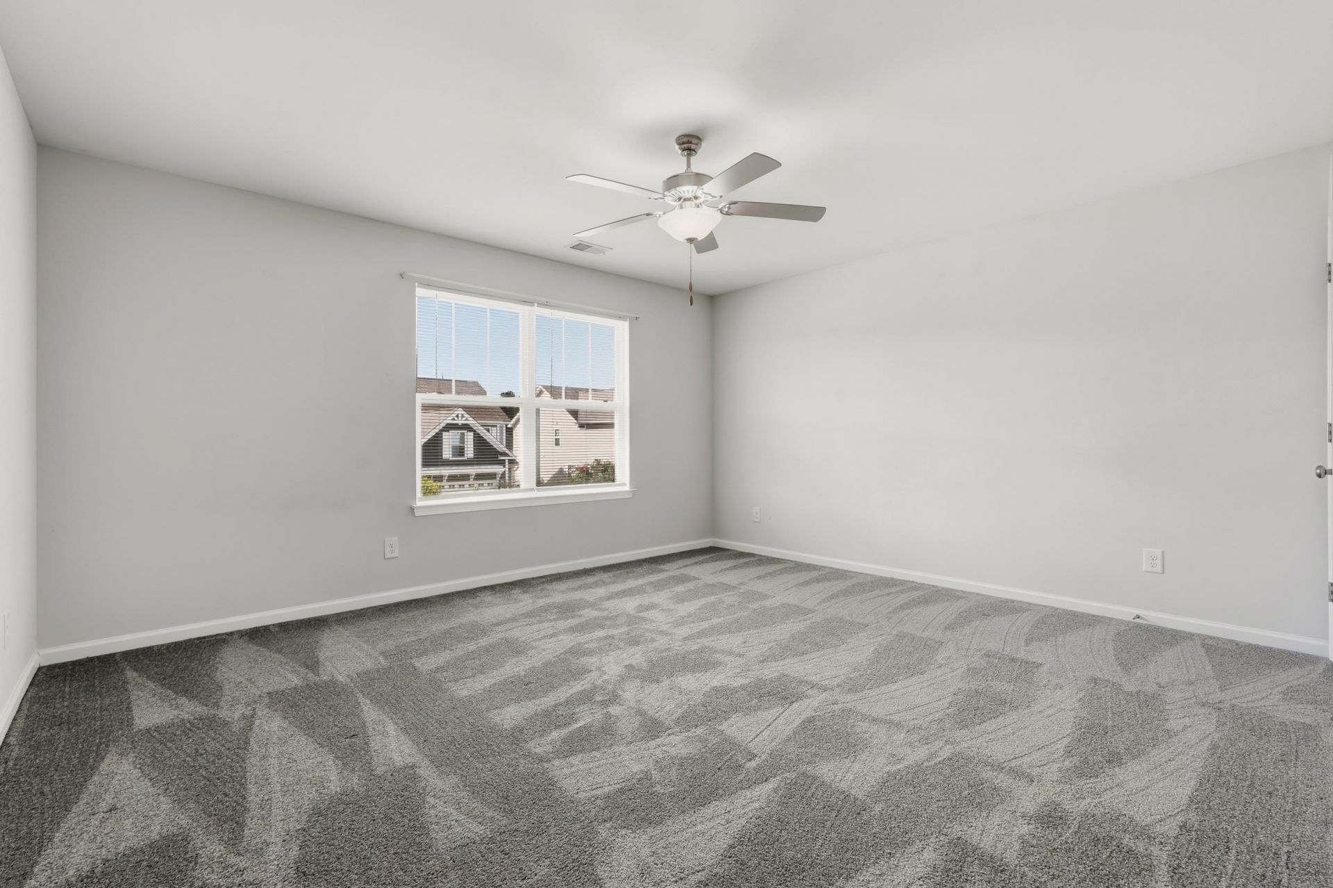 5555 Redleaf Rose Dr. Photo 21