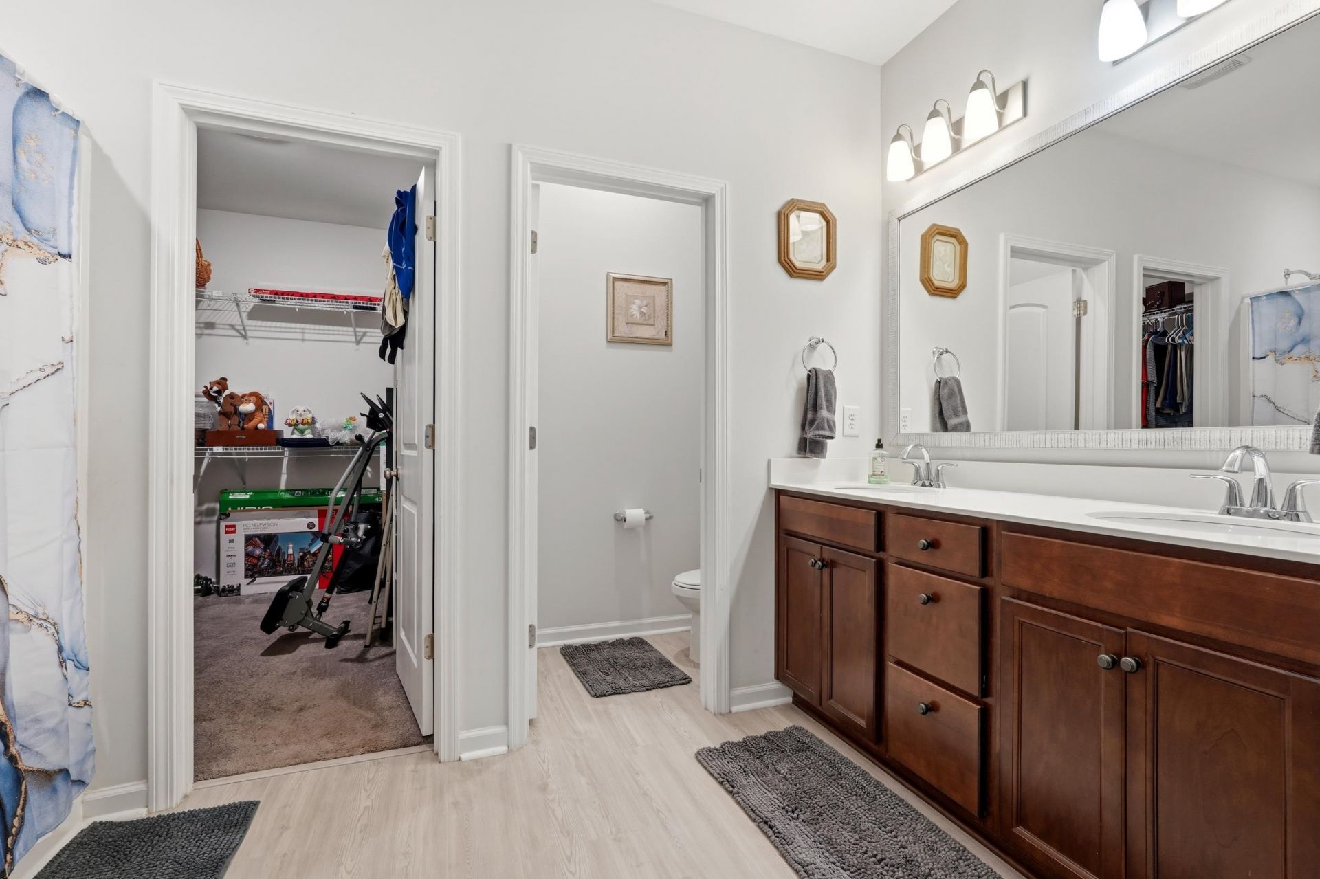 5555 Redleaf Rose Dr. Photo 21