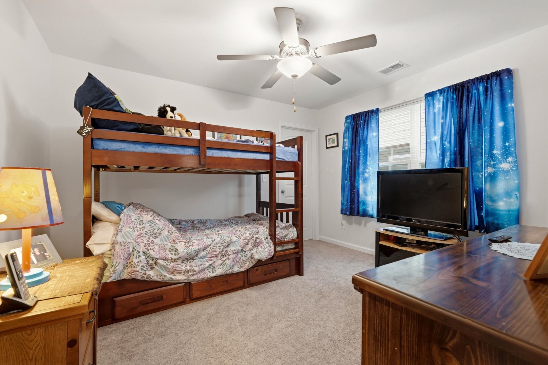5555 Redleaf Rose Dr. Photo 26