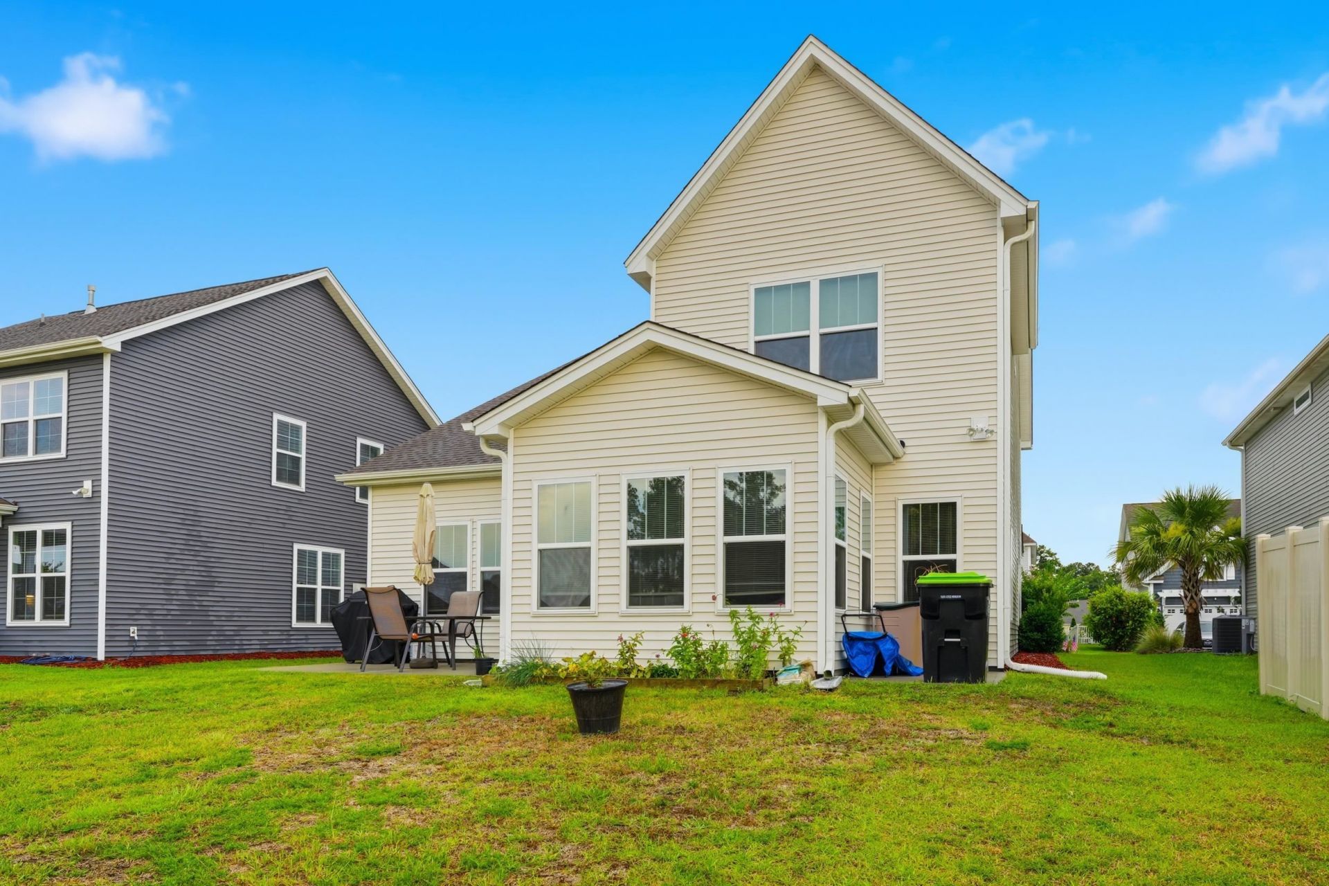5555 Redleaf Rose Dr. Photo 29