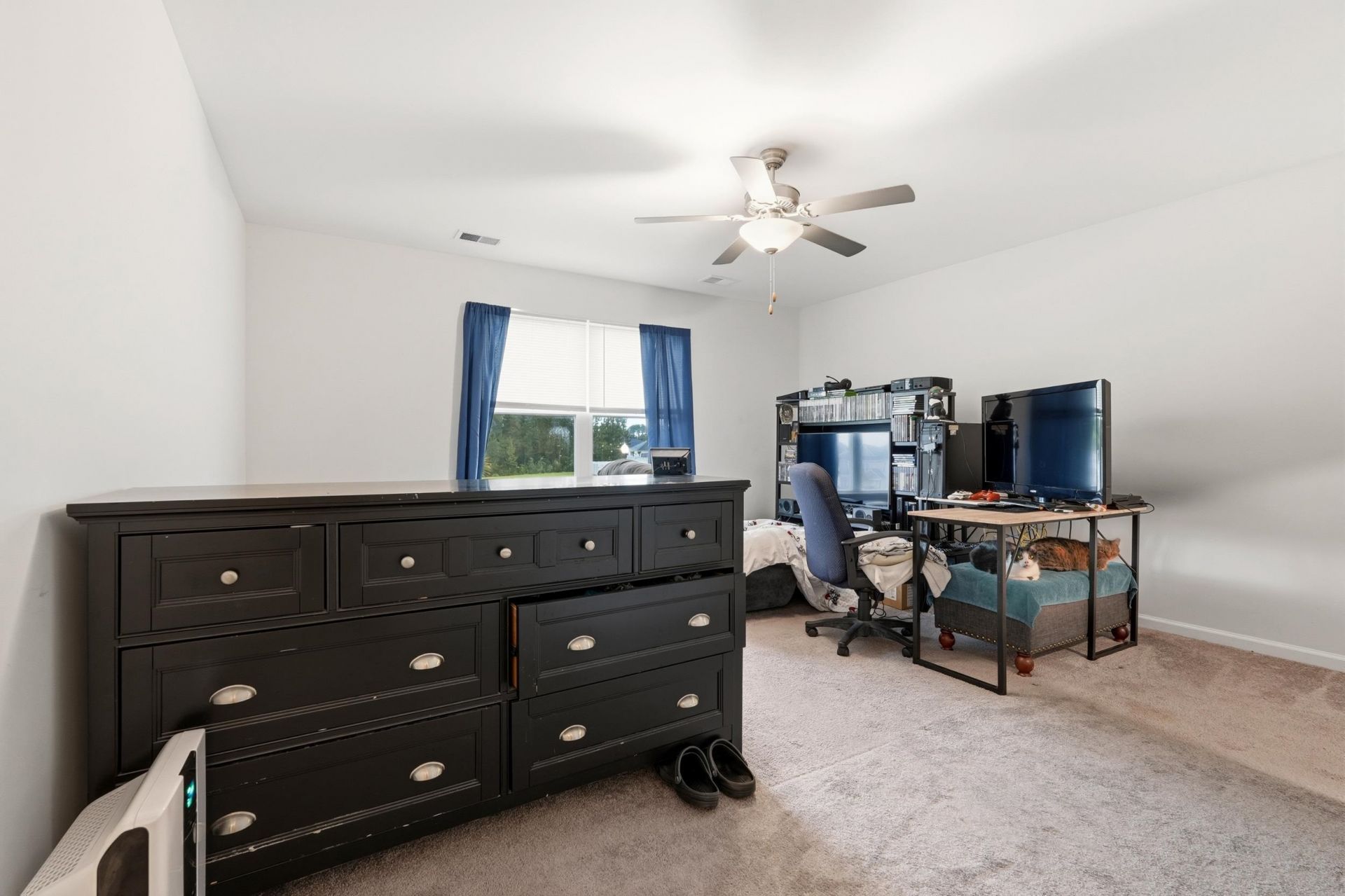 5555 Redleaf Rose Dr. Photo 34