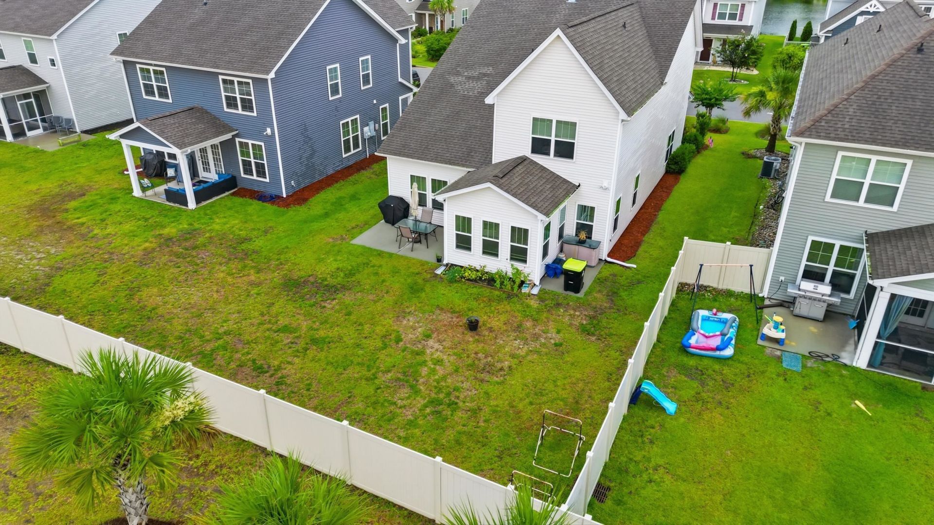 5555 Redleaf Rose Dr. Photo 39