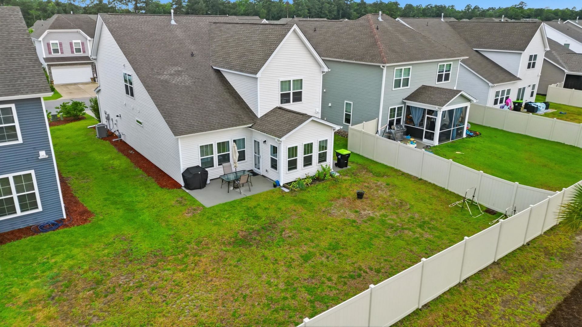 5555 Redleaf Rose Dr. Photo 40