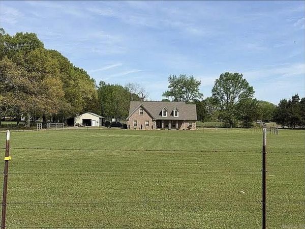 235 Oak Grove , Austin, AR 72007
