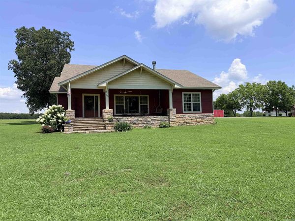 700 Strawberry Road , Bald Knob, AR 72010