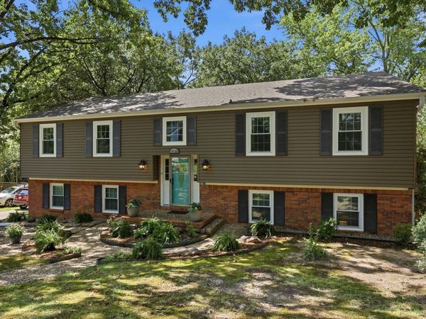 10725 Crestdale Lane, Little Rock, AR 72212