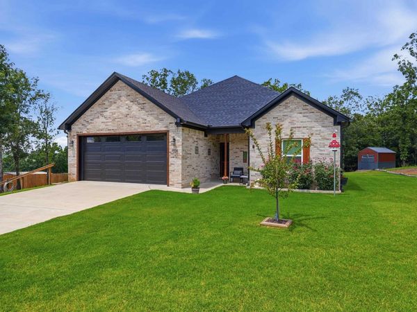 208 Blackjack , Greenbrier, AR 72058