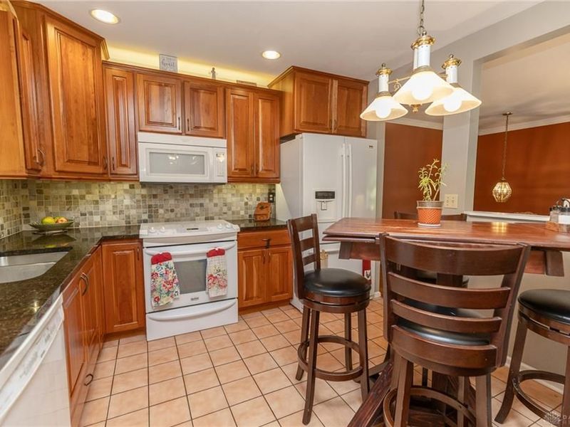 4731 Whitewood Court, Dayton, OH 45424 Photo 13