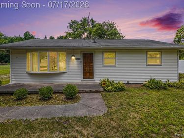 17450 Martinsville Road, Sumpter Twp, MI 48111