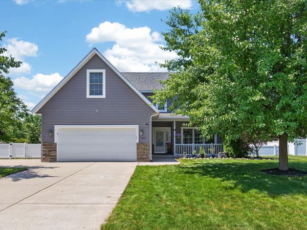 5892 Wacker Drive, Stevensville, MI 49127