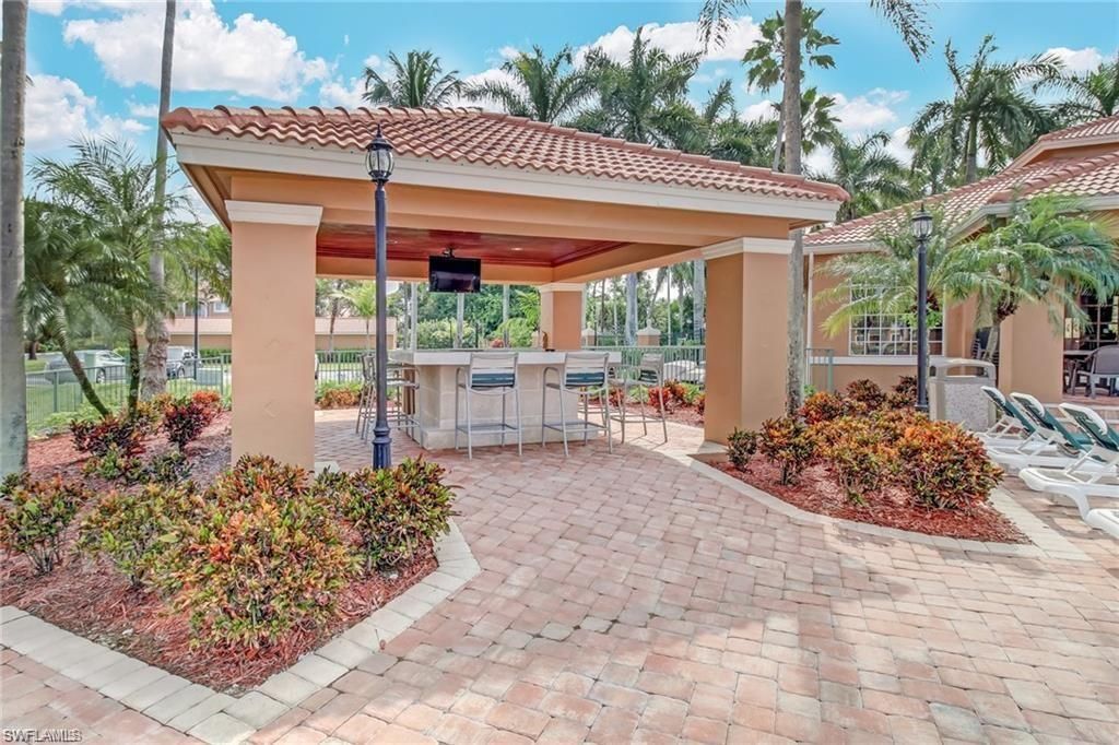 1270 Wildwood Lakes Blvd, Unit 204, Naples, FL 34104 Photo
