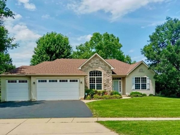 1627 TYLER Trail, McHenry, IL 60051
