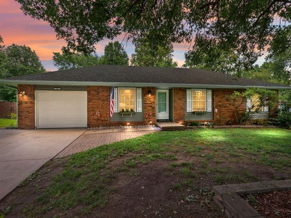 107 N Drenda Avenue , Republic, MO 65738