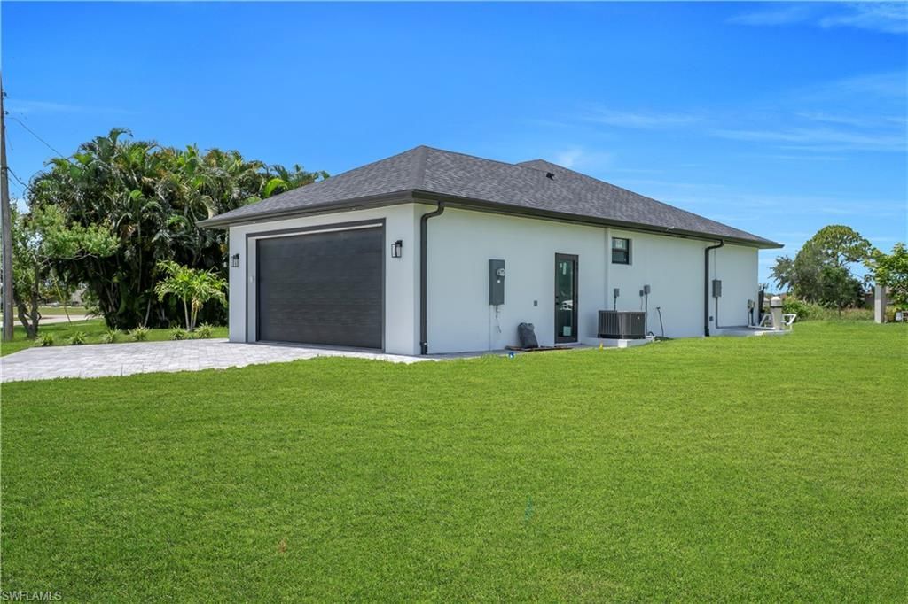 824 SW 15th St , Cape Coral, FL 33991 Photo