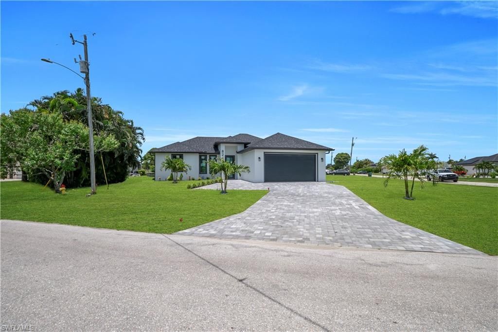 824 SW 15th St , Cape Coral, FL 33991 Photo