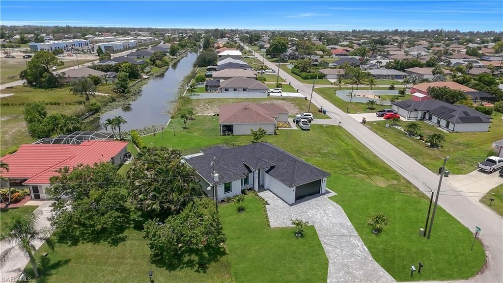 824 SW 15th St , Cape Coral, FL 33991 Photo