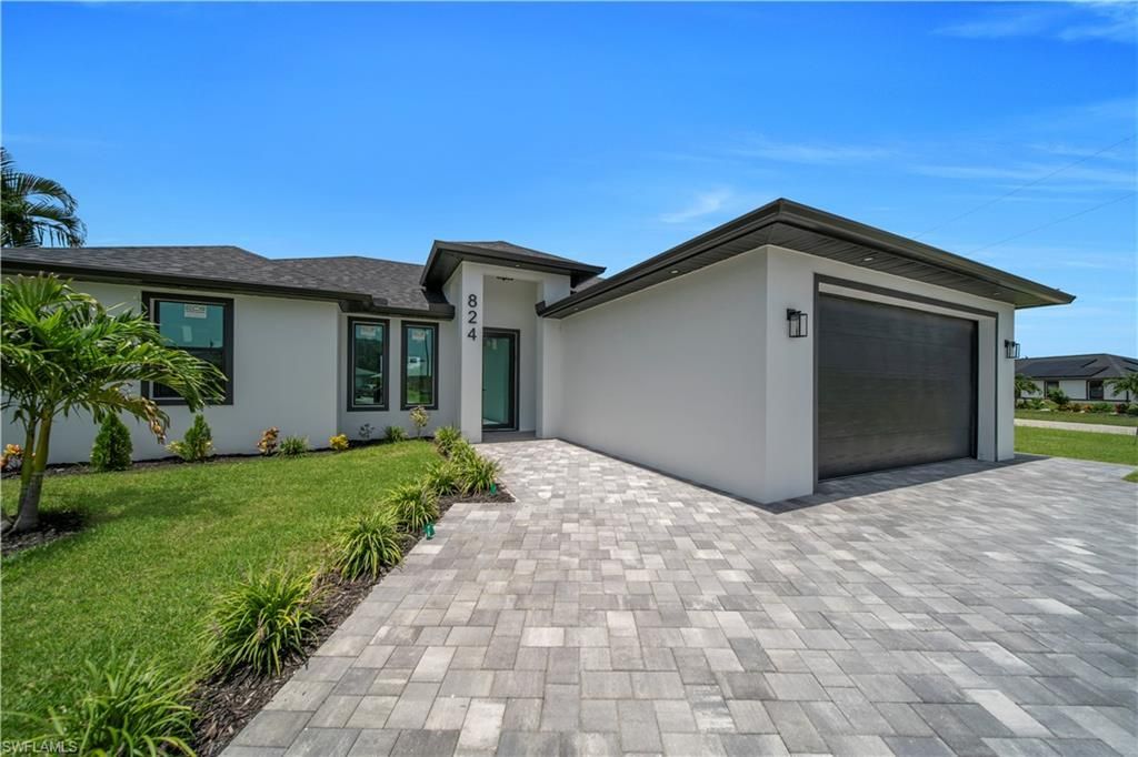 824 SW 15th St , Cape Coral, FL 33991 Photo