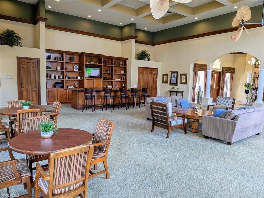 9025 Colby Dr, Unit 2110, Fort Myers, FL 33919 Photo