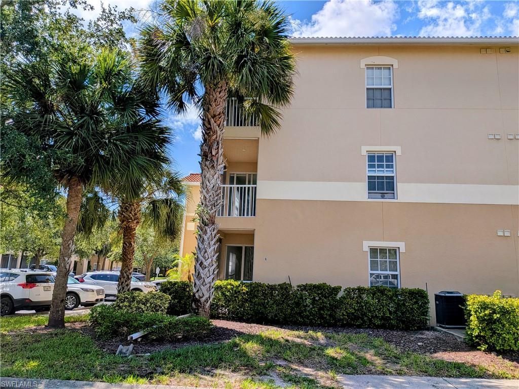 9025 Colby Dr, Unit 2110, Fort Myers, FL 33919 Photo