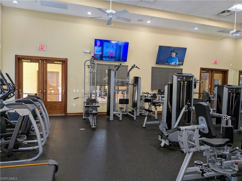 9025 Colby Dr, Unit 2110, Fort Myers, FL 33919 Photo
