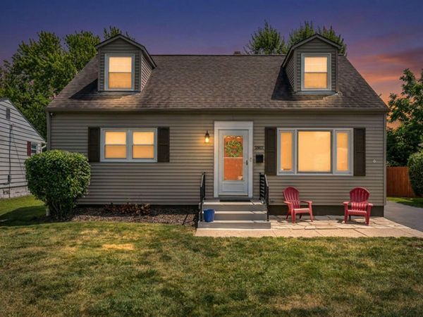 2811 Brookpark Circle E, Grove City, OH 43123