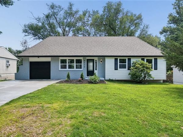 8539 Sandusky Avenue, Kansas City, KS 66112