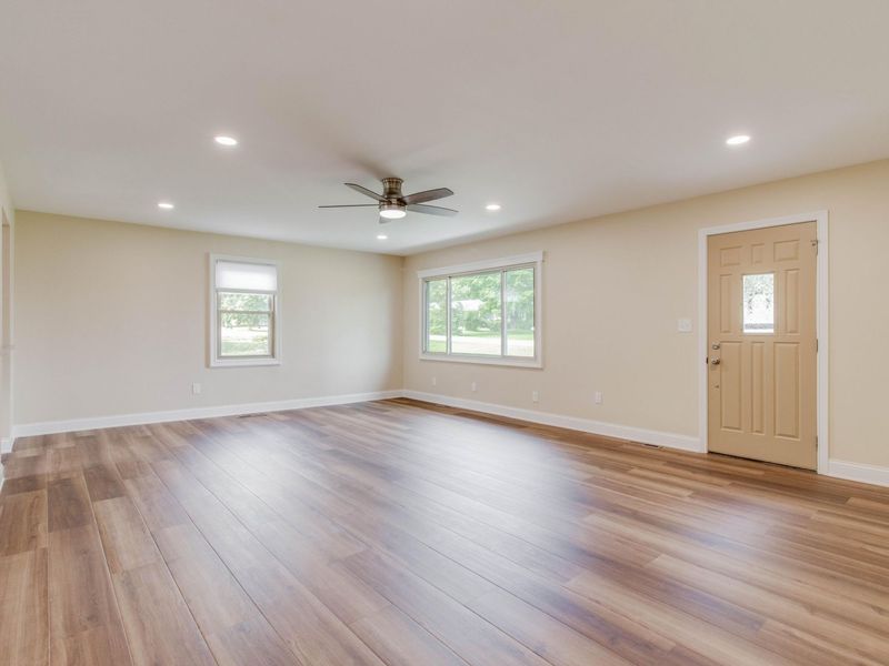 9570 Helton Drive, Franklin, OH 45005 Photo 10