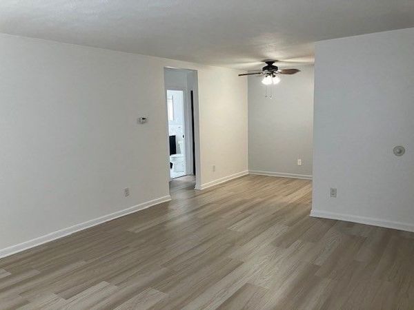 172 Summer St, Unit 11, Waltham, MA 02452