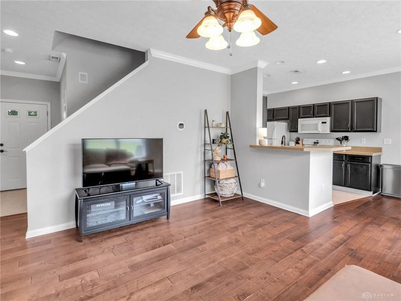 3634 Sequoia Drive, Beavercreek, OH 45431 Photo 5