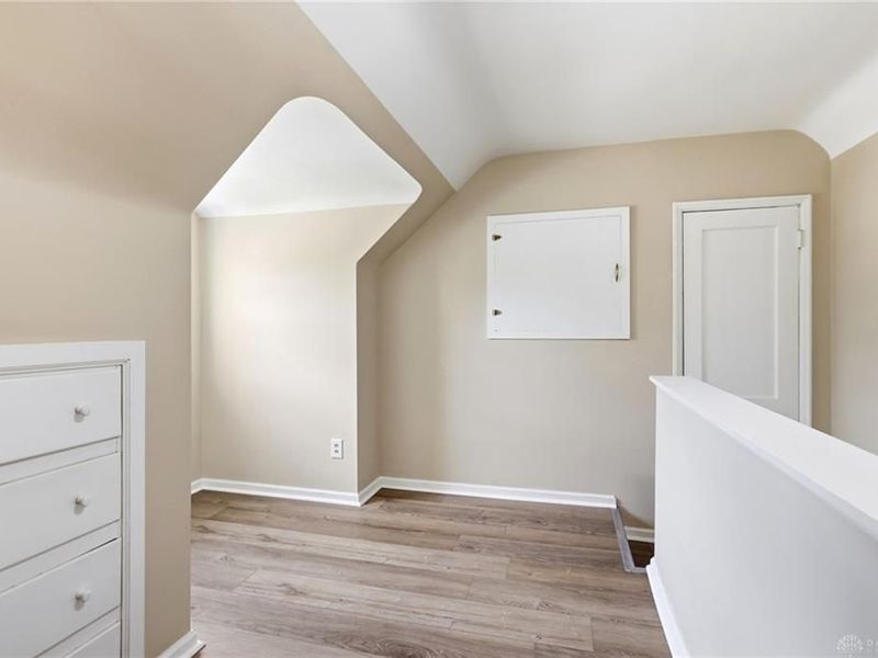 104 N Bromfield Road, Kettering, OH 45429 Photo 27