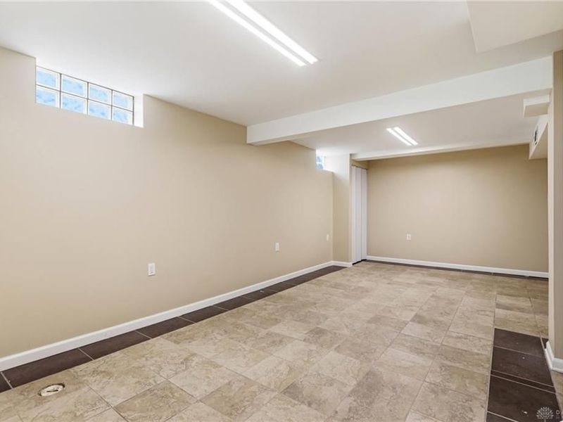 104 N Bromfield Road, Kettering, OH 45429 Photo 35