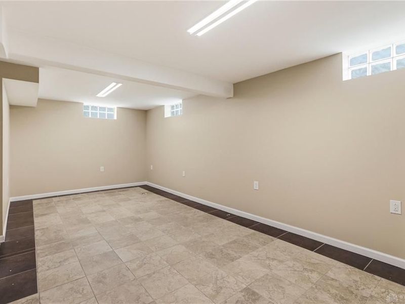 104 N Bromfield Road, Kettering, OH 45429 Photo 37