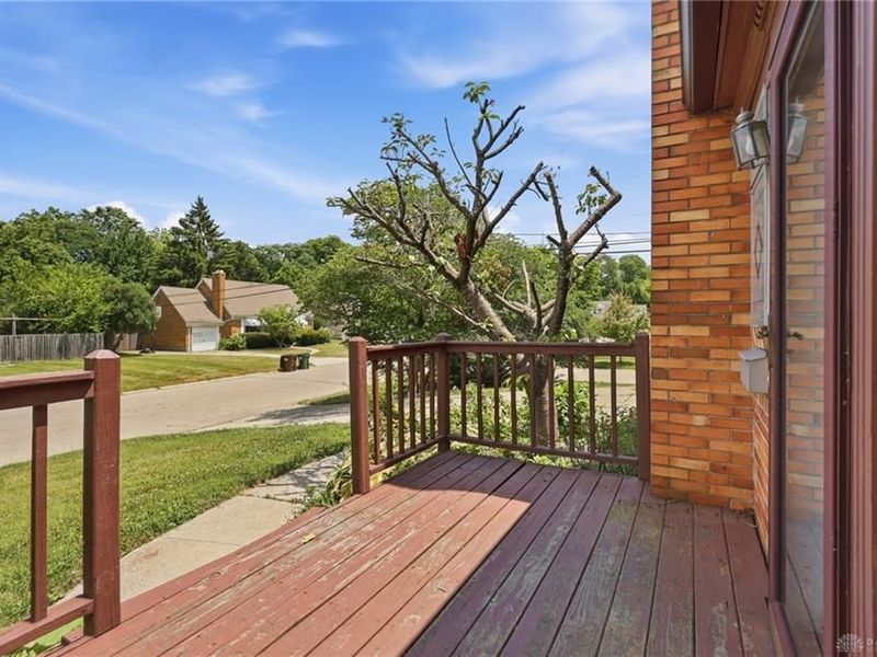 104 N Bromfield Road, Kettering, OH 45429 Photo 6