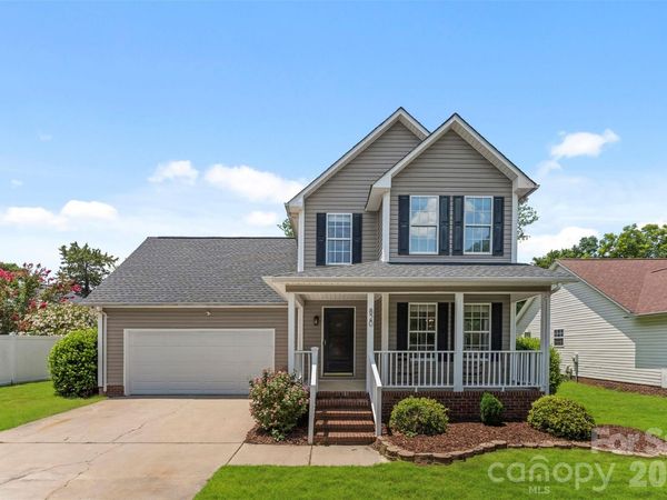820 Saint Andrews Place, Concord, NC 28025