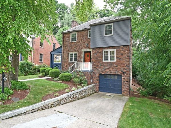 75 Iroquois Dr, Pittsburgh, PA 15228