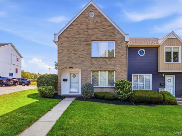 150 S 7th Street , Lewiston, NY 14092