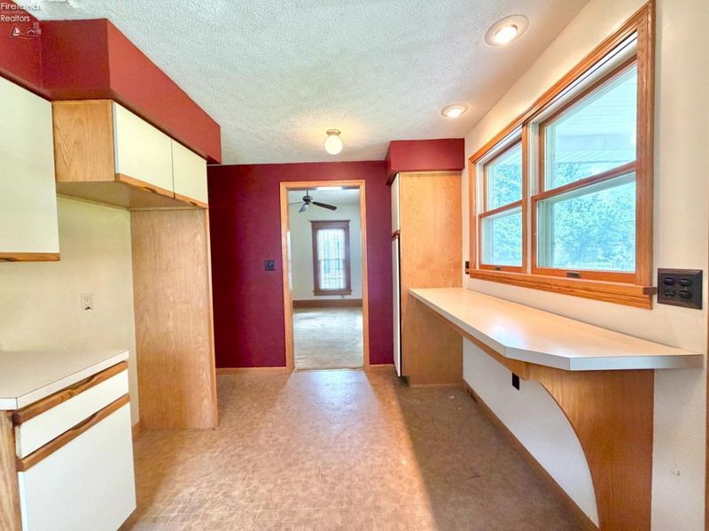 202 Euclid Avenue, Bellevue, OH 44811 Photo 27