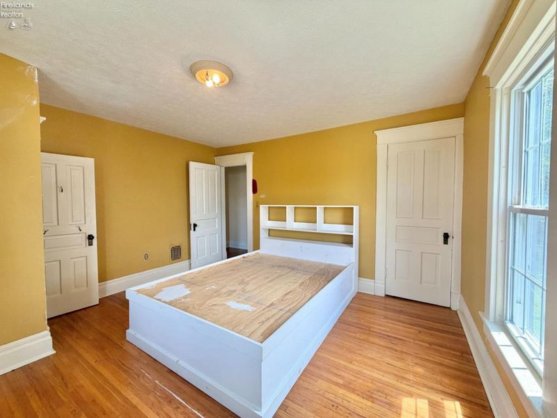 202 Euclid Avenue, Bellevue, OH 44811 Photo 33