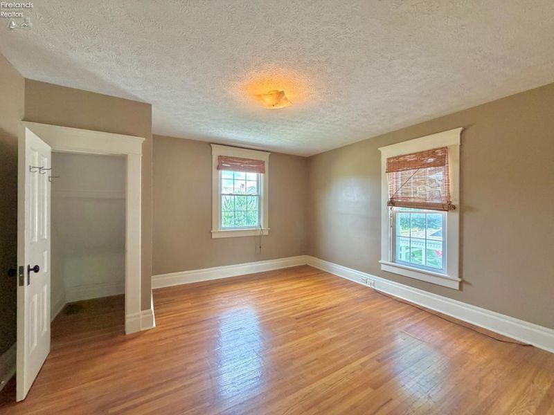 202 Euclid Avenue, Bellevue, OH 44811 Photo 37