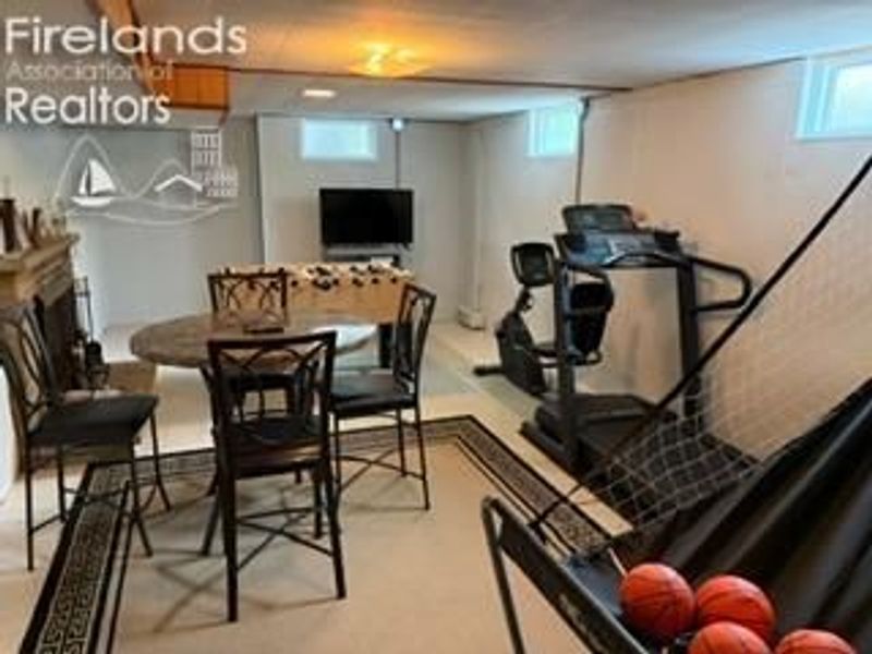 375 Melmore St, Tiffin, OH 44883 Photo 49